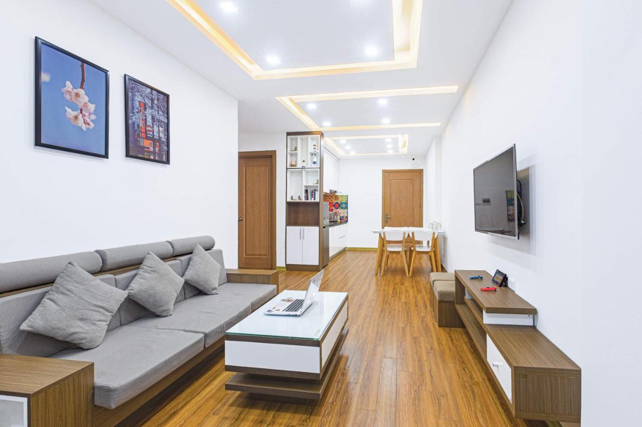 Sea View Balcony Retreat: My Khe Beach Proximity Apartment Da Nang Exterior photo