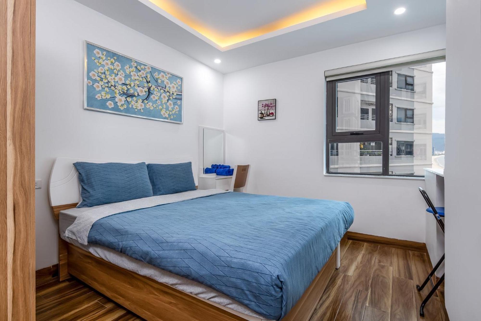 Sea View Balcony Retreat: My Khe Beach Proximity Apartment Da Nang Exterior photo