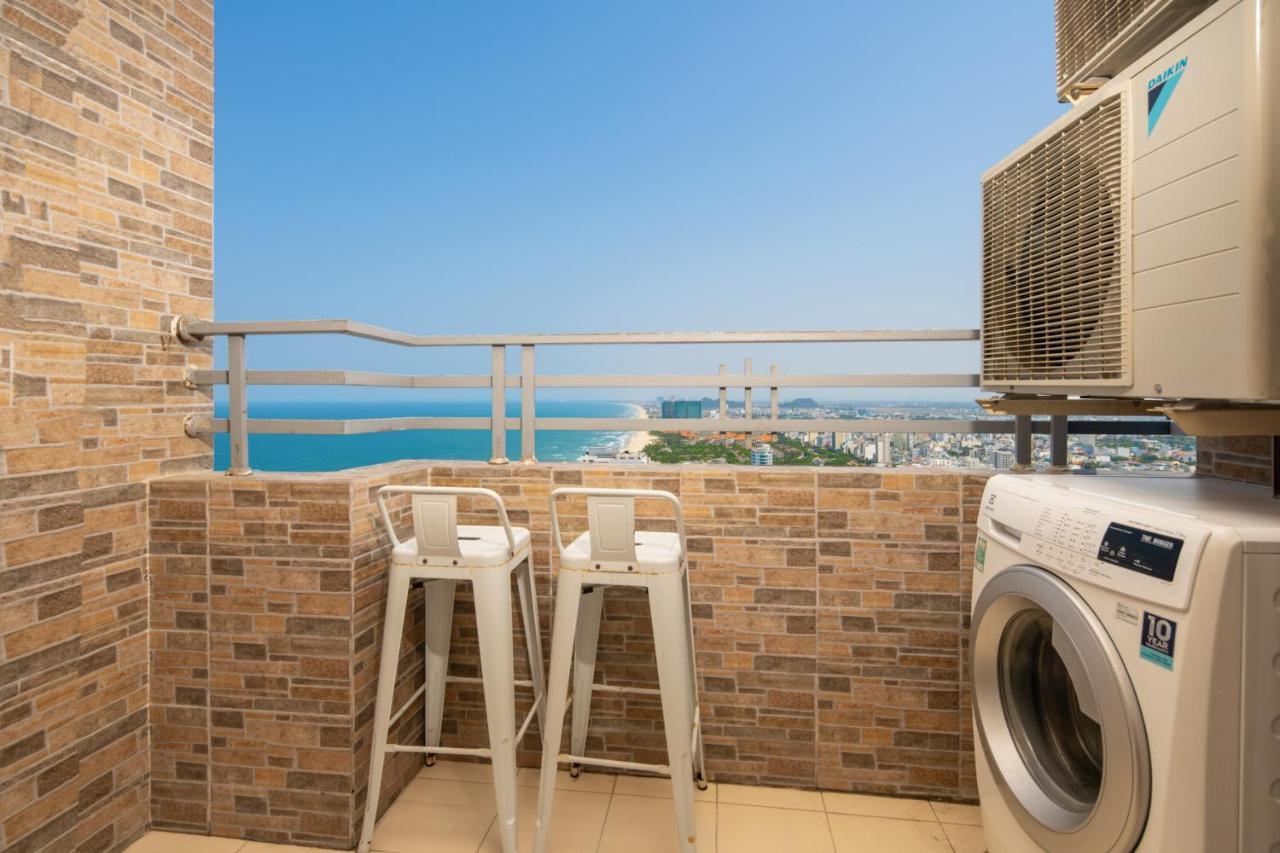 Sea View Balcony Retreat: My Khe Beach Proximity Apartment Da Nang Exterior photo